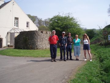 May Walkers